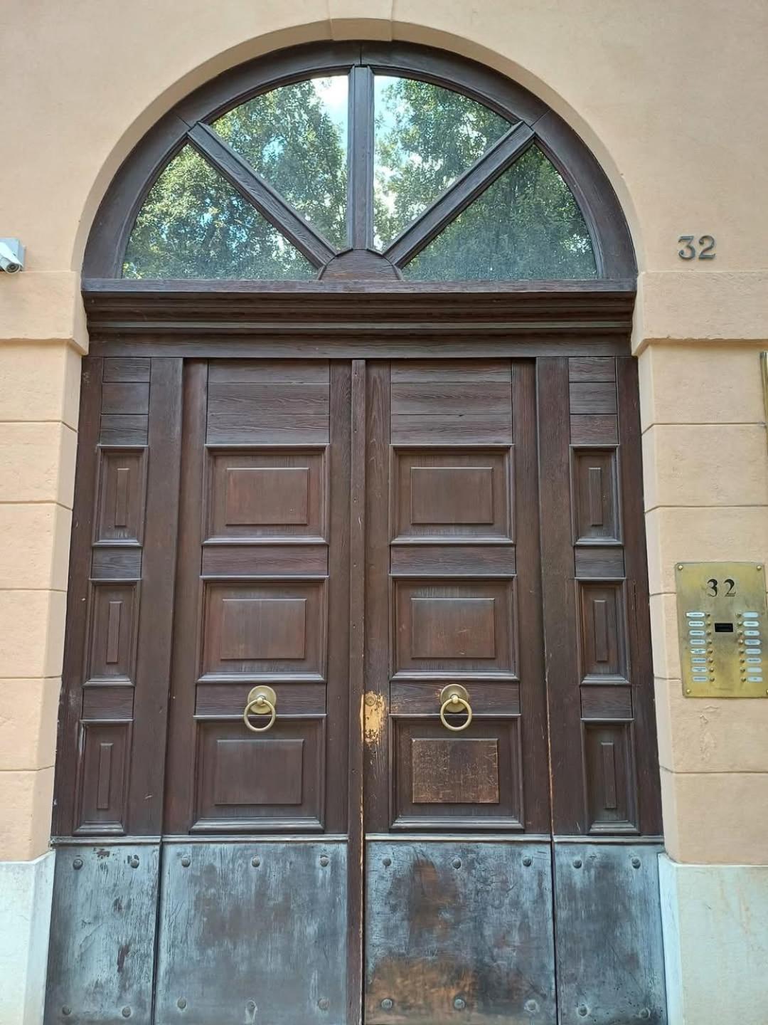 Verona City Lodge Bagian luar foto