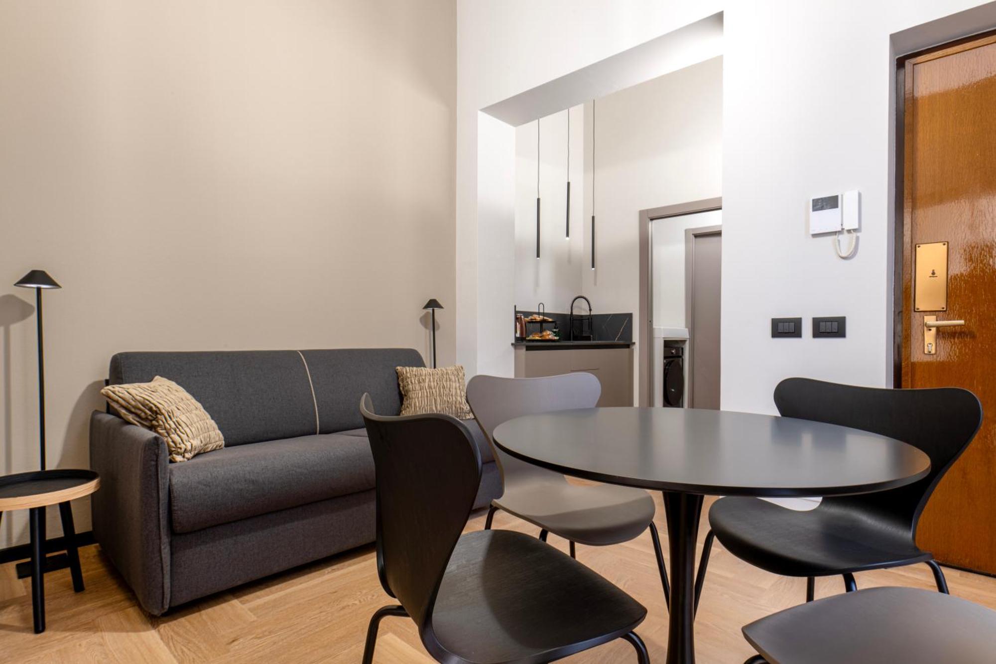 Verona City Lodge Bagian luar foto