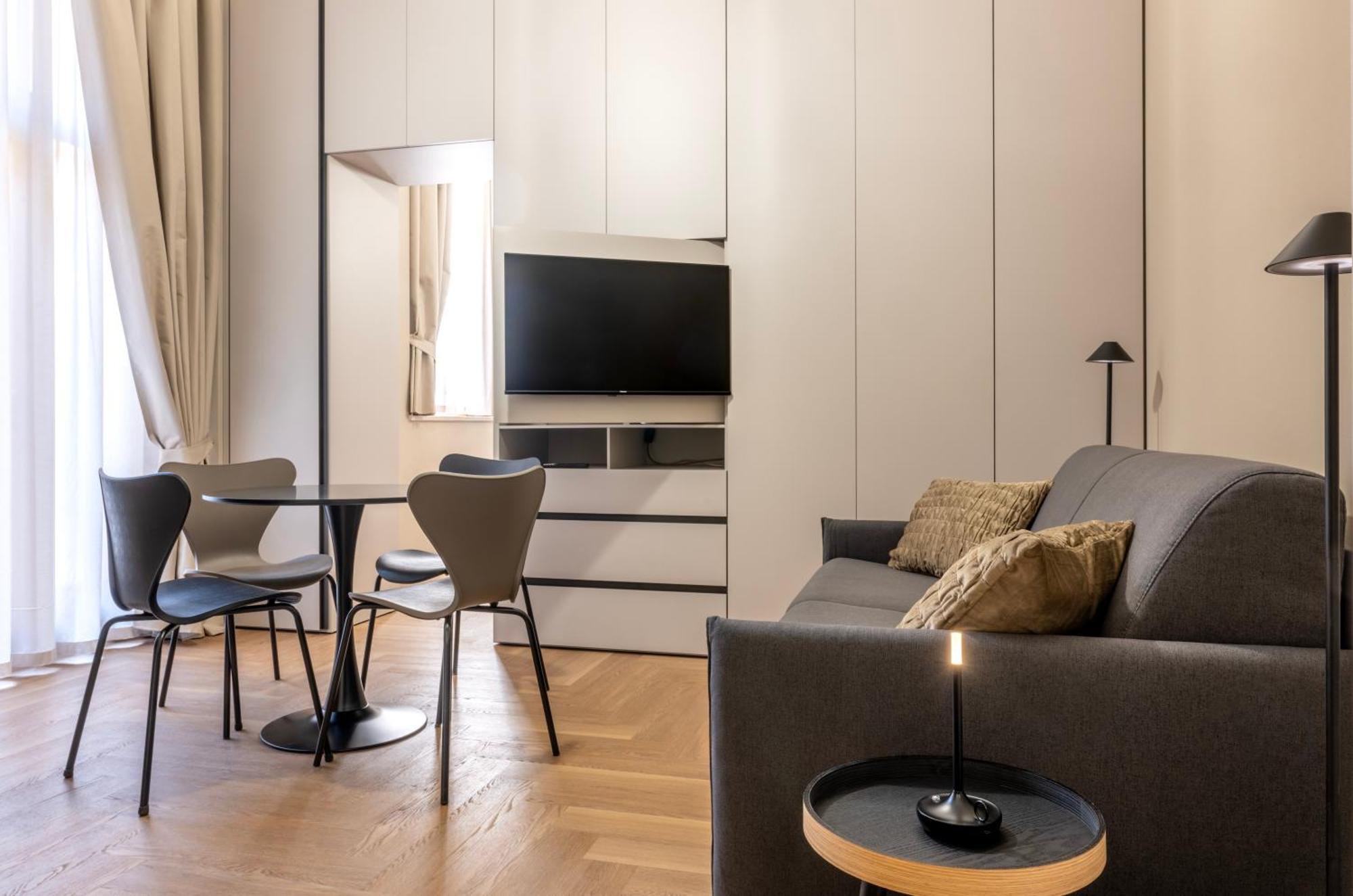 Verona City Lodge Bagian luar foto